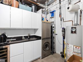 314 N 12TH Street 205, Philadelphia PA 19107