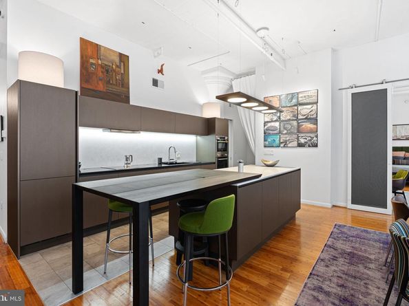 314 N 12TH Street 205, Philadelphia PA 19107