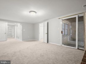 10119 Crestberry Place, Bethesda MD 20817