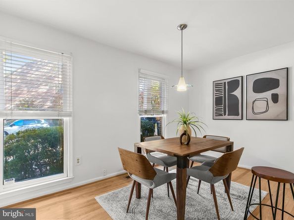 10119 Crestberry Place, Bethesda MD 20817
