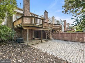 10119 Crestberry Place, Bethesda MD 20817
