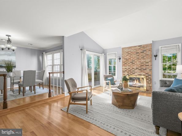 10119 Crestberry Place, Bethesda MD 20817