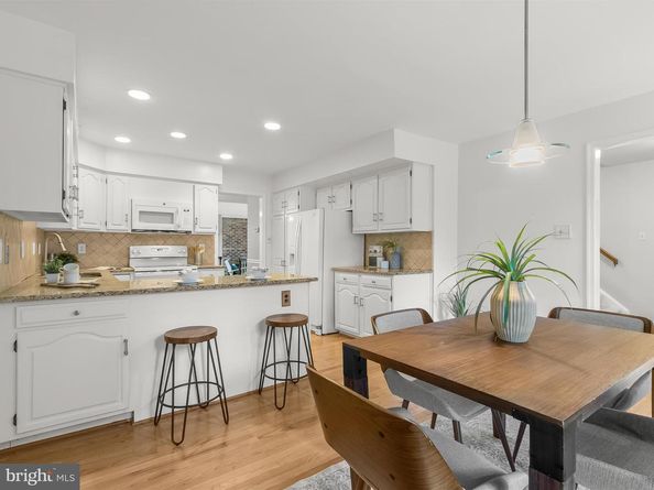 10119 Crestberry Place, Bethesda MD 20817