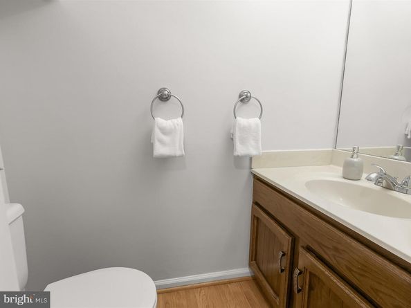 10119 Crestberry Place, Bethesda MD 20817