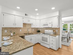 10119 Crestberry Place, Bethesda MD 20817