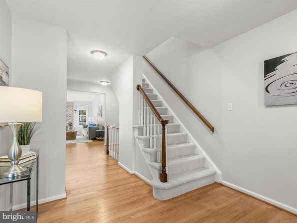 10119 Crestberry Place, Bethesda MD 20817