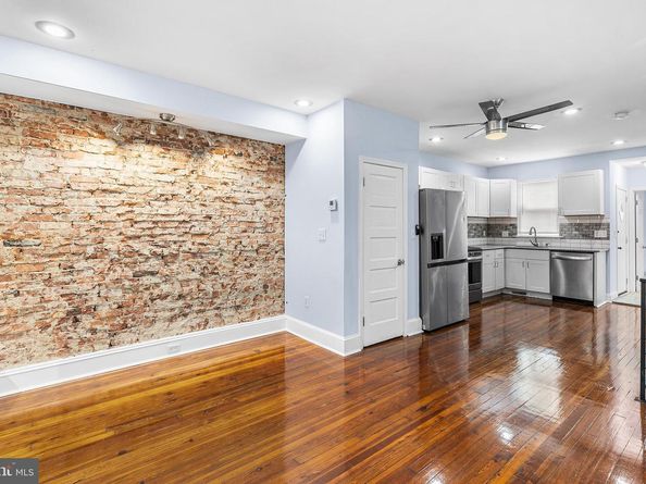 2310 S 23rd Street, Philadelphia PA 19145