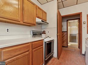 341 Cedar Road, Elkins Park PA 19027