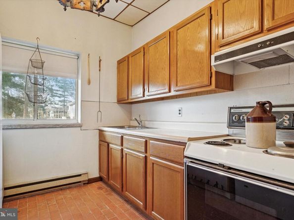 341 Cedar Road, Elkins Park PA 19027