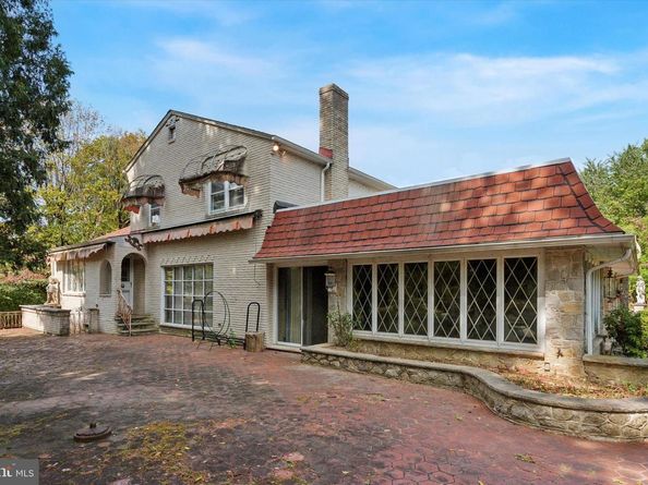 341 Cedar Road, Elkins Park PA 19027