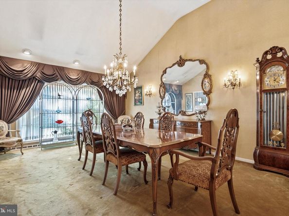 341 Cedar Road, Elkins Park PA 19027