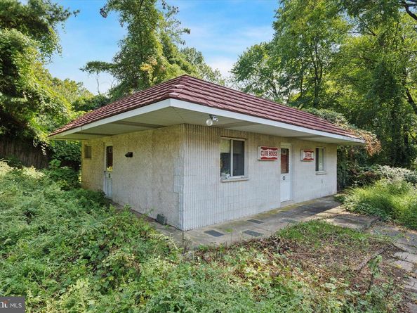 341 Cedar Road, Elkins Park PA 19027
