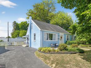712 Pearl Avenue, Morton PA 19070