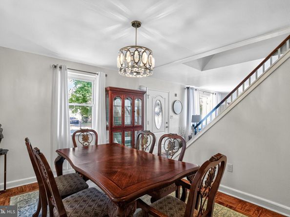 712 Pearl Avenue, Morton PA 19070