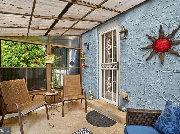 712 Pearl Avenue, Morton PA 19070