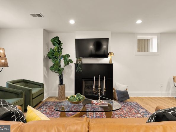 1523 1st Street NW A, Washington DC 20001