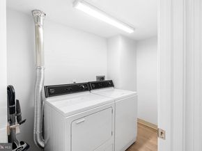 211 S 4TH Street 104, Philadelphia PA 19106