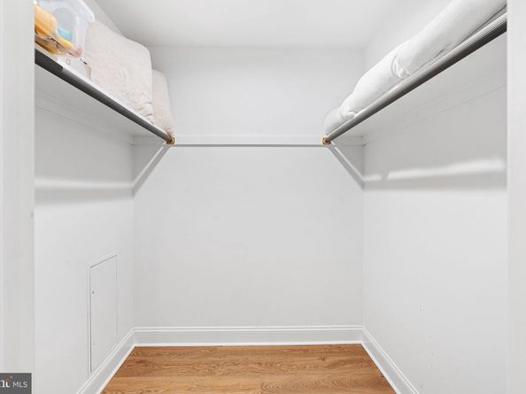 211 S 4TH Street 104, Philadelphia PA 19106