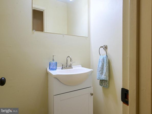 5024 Kingston Drive, Annandale VA 22003