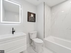 2425 Coral Street, Philadelphia PA 19125