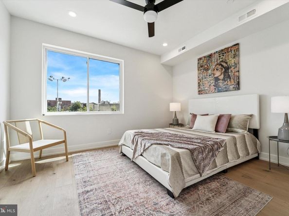 2425 Coral Street, Philadelphia PA 19125