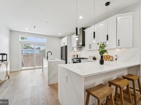 2425 Coral Street, Philadelphia PA 19125