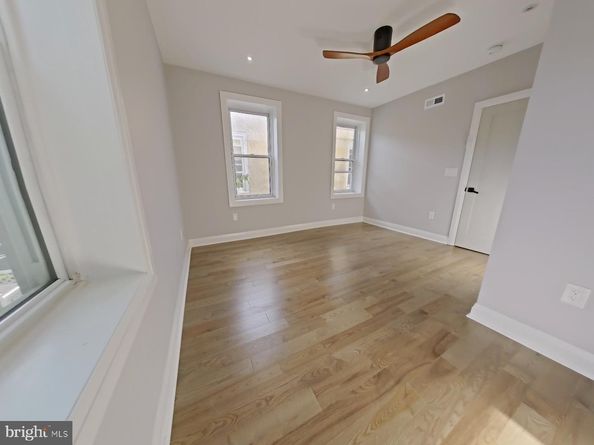 1809 Christian Street, Philadelphia PA 19146