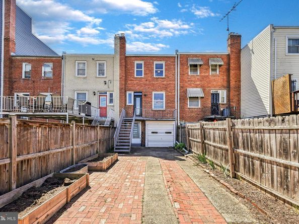 2008 C Street NE, Washington DC 20002