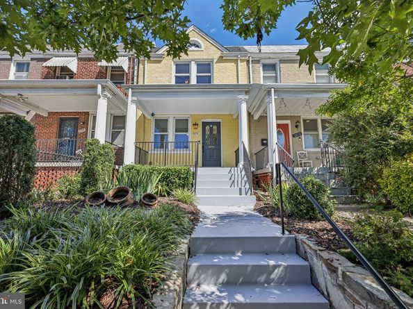 2008 C Street NE, Washington DC 20002