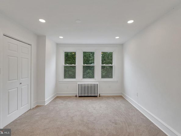 381 E Cliveden Street, Philadelphia PA 19119