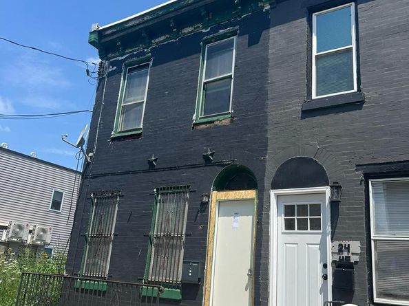 2447 Ingersoll Street, Philadelphia PA 19121