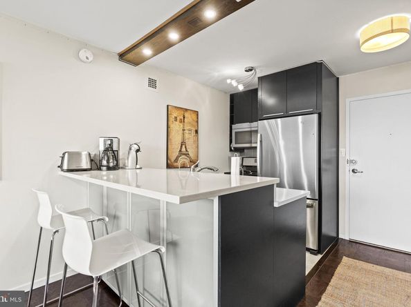 2030 F Street NW 606, Washington DC 20006