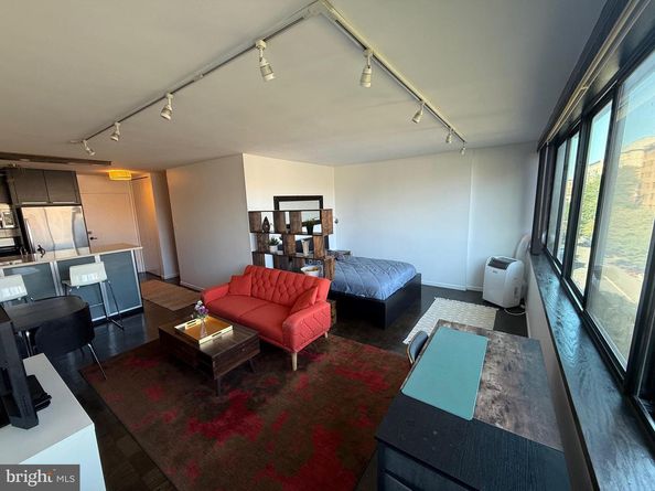 2030 F Street NW 606, Washington DC 20006