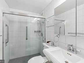 2475 Virginia Avenue NW 828, Washington DC 20037