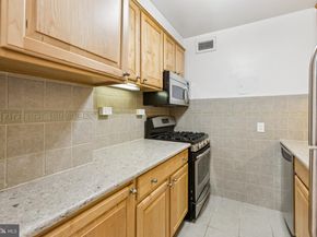 2475 Virginia Avenue NW 828, Washington DC 20037
