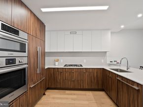 37 L Street SE 908, Washington DC 20003