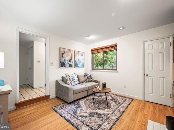 71 Oak Knoll Drive 71, Berwyn PA 19312