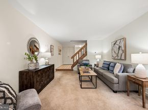 71 Oak Knoll Drive 71, Berwyn PA 19312