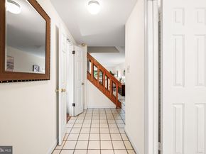 71 Oak Knoll Drive 71, Berwyn PA 19312