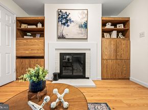 71 Oak Knoll Drive 71, Berwyn PA 19312
