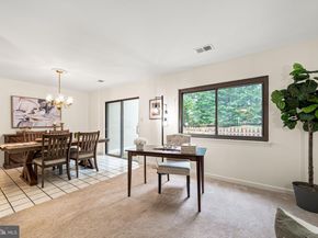 71 Oak Knoll Drive 71, Berwyn PA 19312