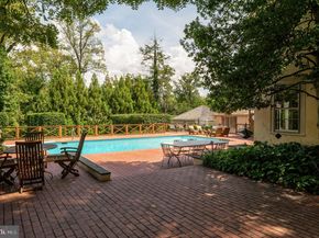 2927 44TH Street NW, Washington DC 20016