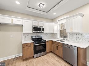 426 S 57TH Street, Philadelphia PA 19143