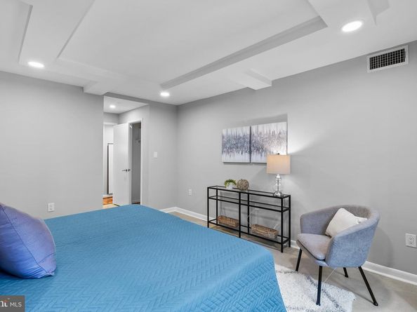 1045 31st Street NW 302, Washington DC 20007