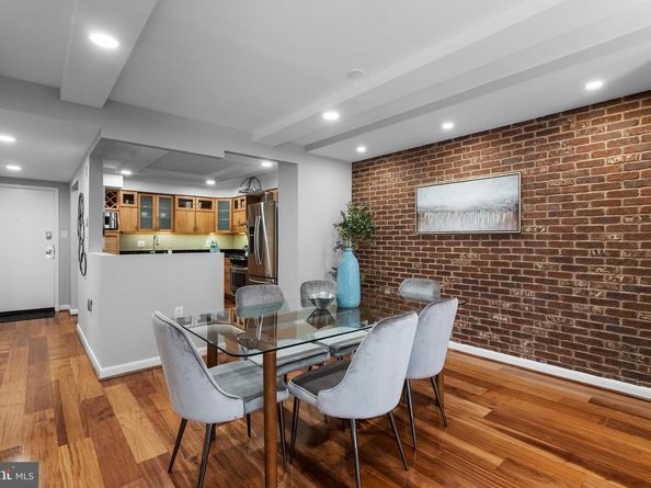 1045 31st Street NW 302, Washington DC 20007