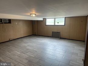 2934 Walnut Hill Street, Philadelphia PA 19152