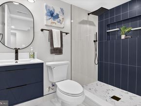 1607 N Glebe Road, Arlington VA 22207
