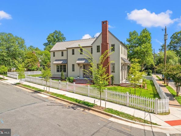 1004 Virginia Avenue, Alexandria VA 22302