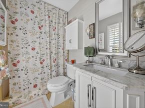 4727 38TH Place N, Arlington VA 22207