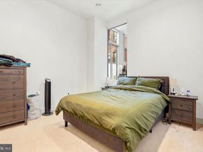 1101 Locust Street 4M, Philadelphia PA 19107